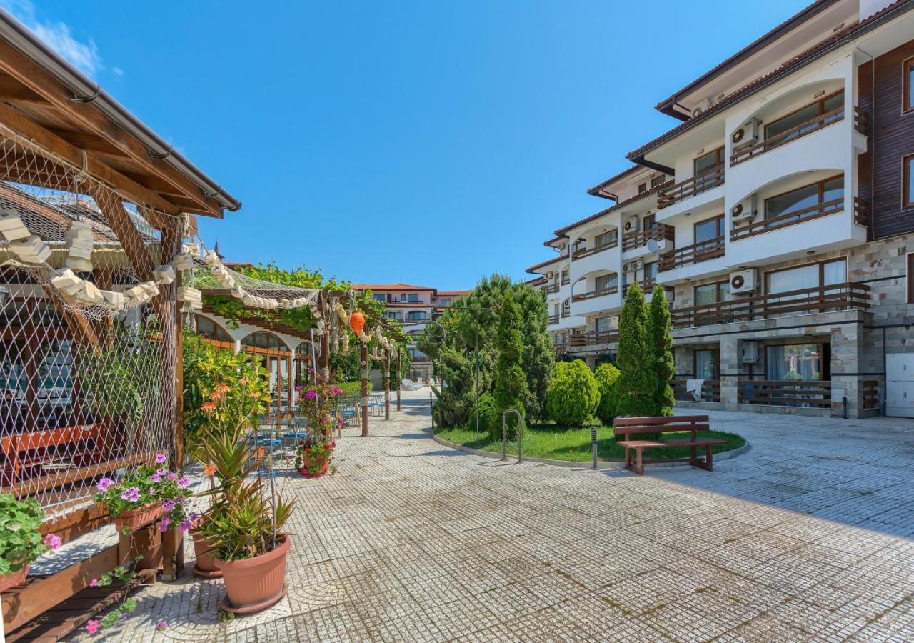 Robinson Beach Apartments Elenite Extérieur photo
