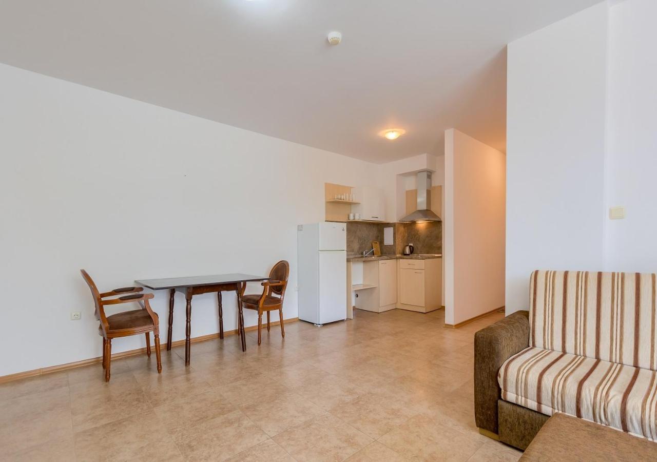 Robinson Beach Apartments Elenite Extérieur photo