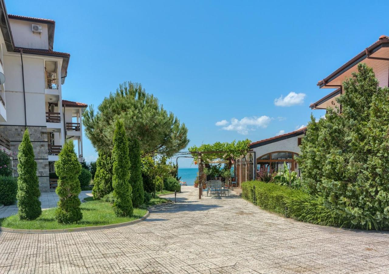 Robinson Beach Apartments Elenite Extérieur photo