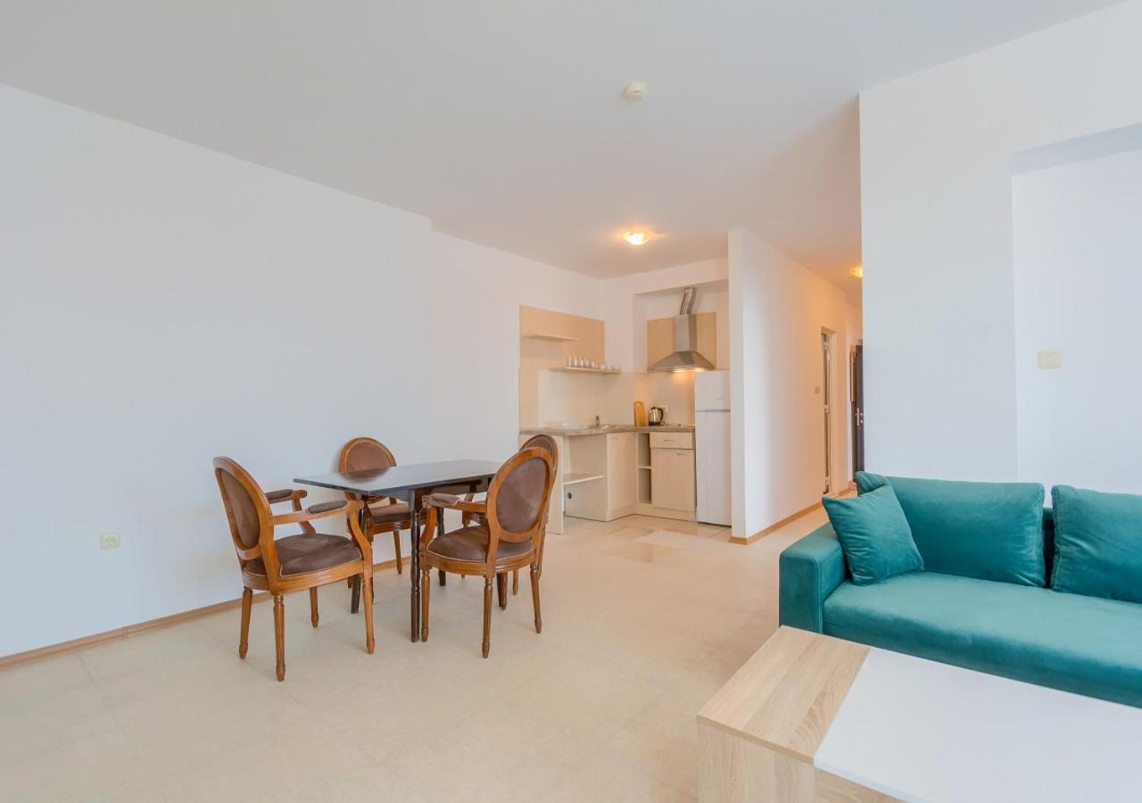 Robinson Beach Apartments Elenite Extérieur photo