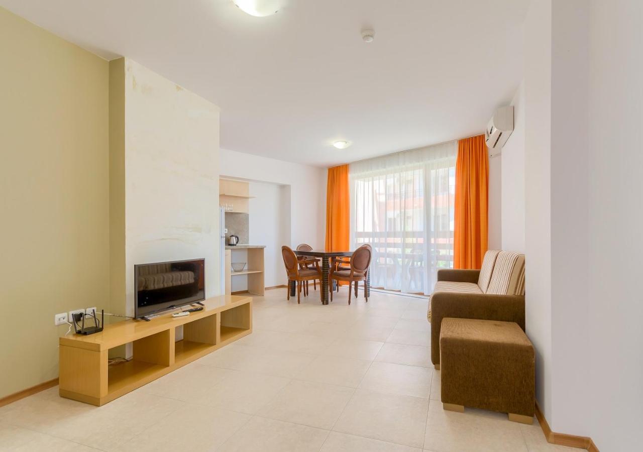 Robinson Beach Apartments Elenite Extérieur photo